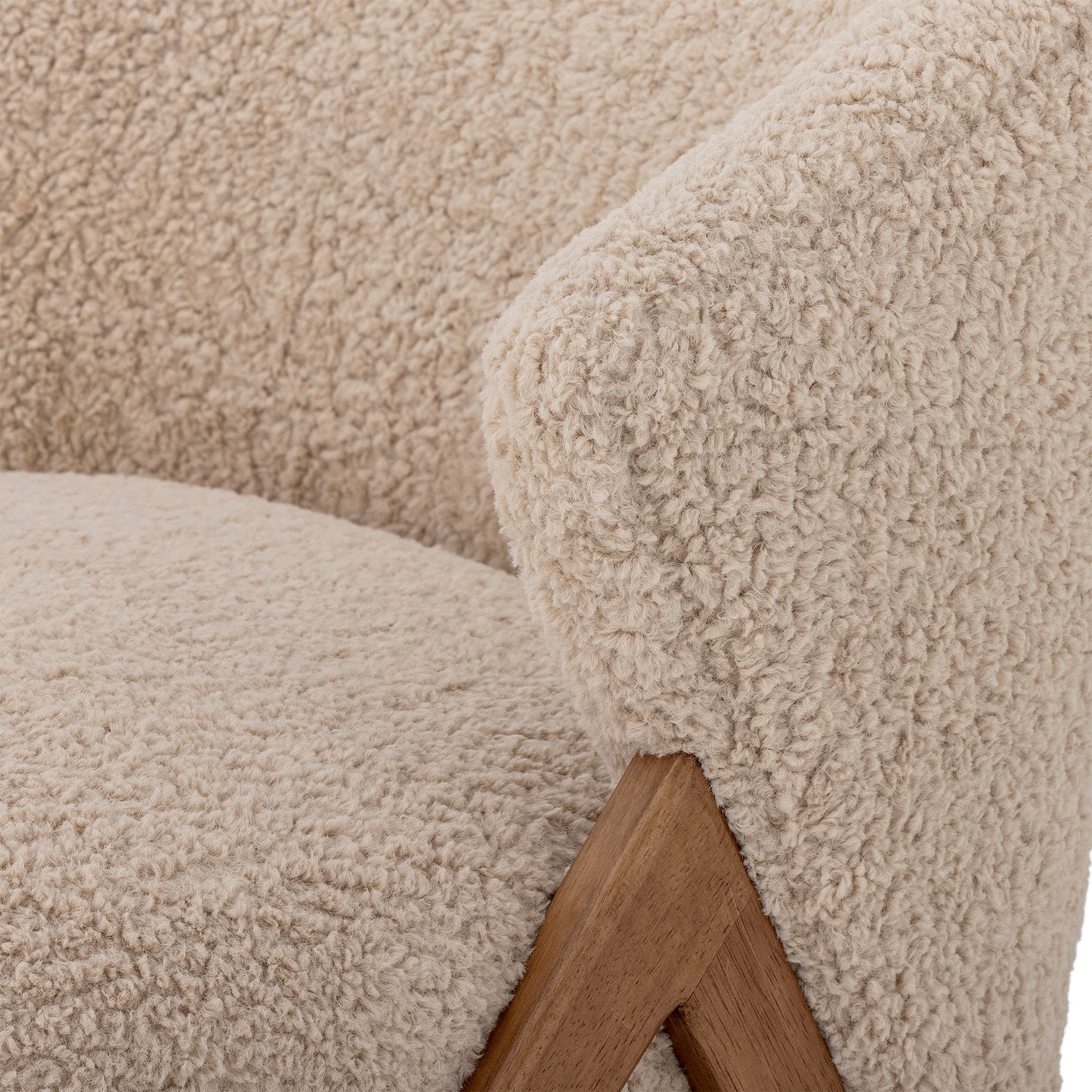 Comfy Lounge Chair | Beige